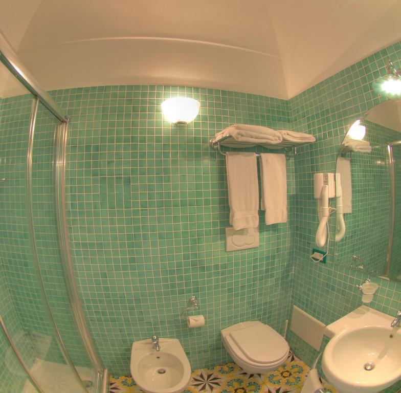La Caravella Di Positano - Relais, Beach & Residences Quarto foto